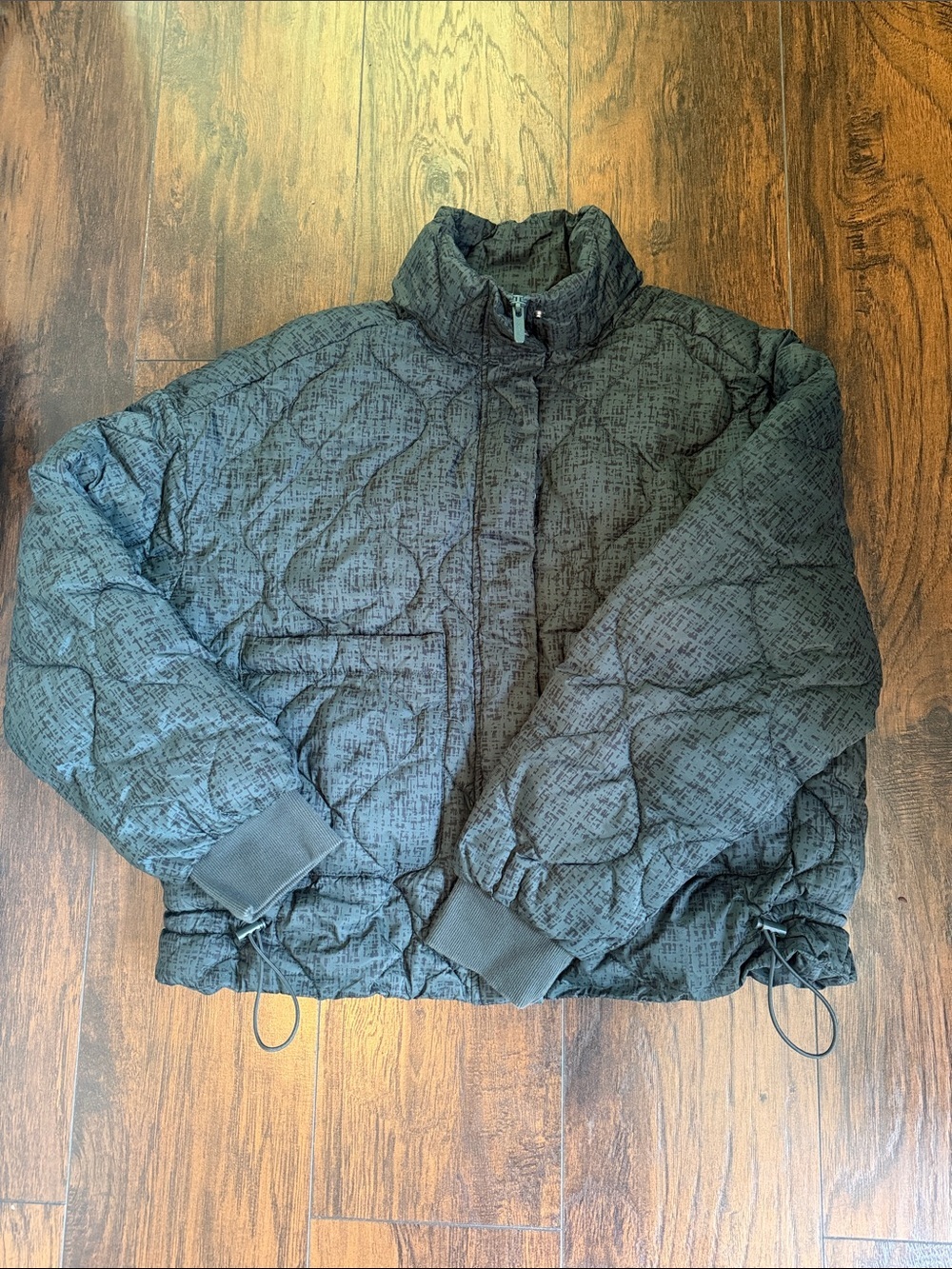 FLX puffer jacket. Green and black. Size large (S3)